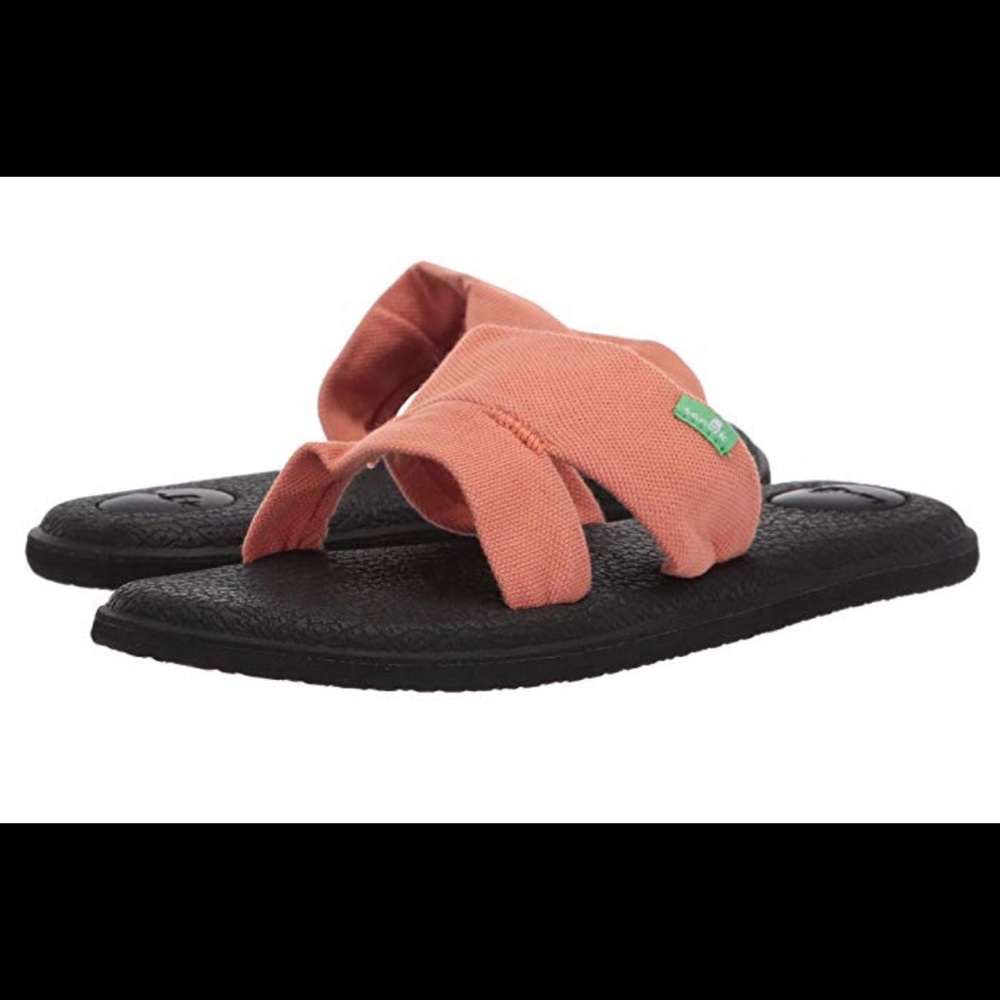 NWT Sanuk Women's Yoga Mat Capri Sandals - Carnelian color